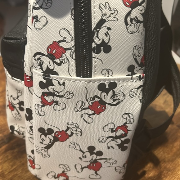 Mickey Mouse backpack - Picture 4 of 5